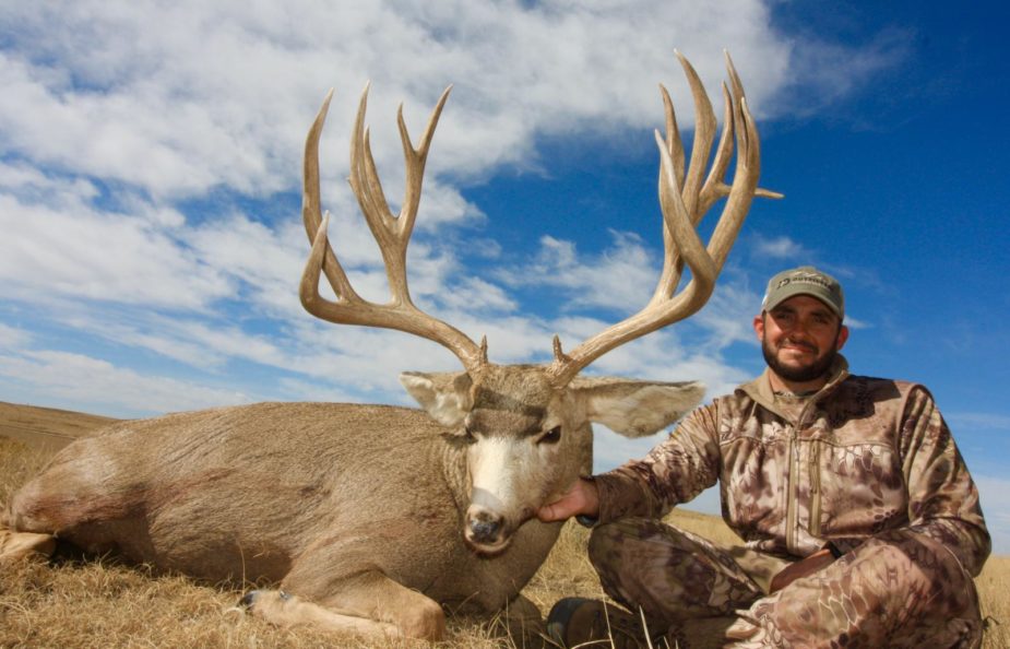 Fully Guided Trophy Mule Deer Hunts in Colorado J&D